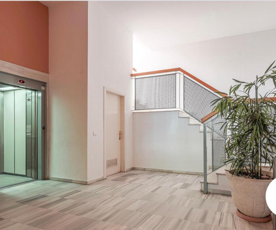 Exclusivo Duplex Con Terraza En Sevilla Esterno foto