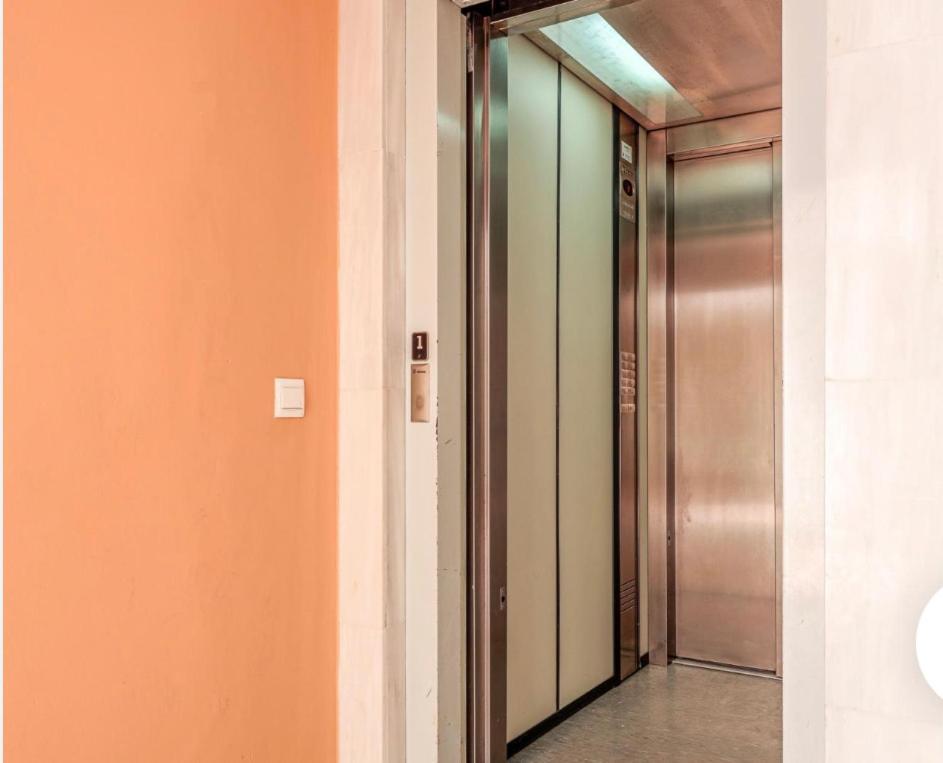 Exclusivo Duplex Con Terraza En Sevilla Esterno foto